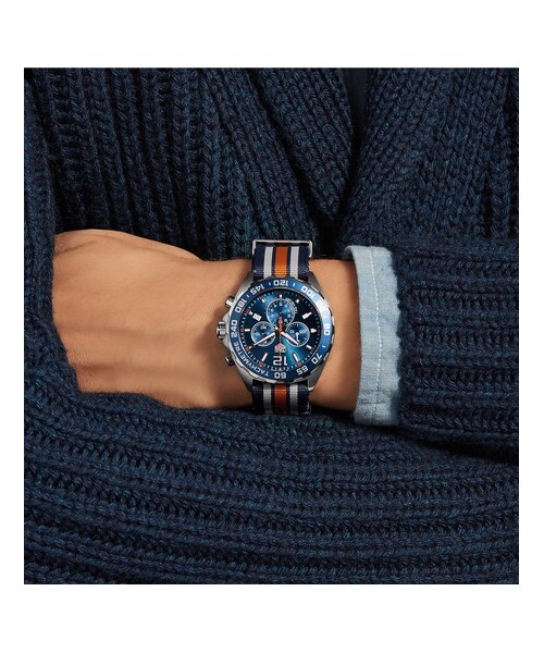 TAG Heuer（タグホイヤー）の「TAG Heuer Formula 1 Chronograph 43mm Steel And Nato Webbing Watch（アナログ腕時計・メンズ・Blue・one size）」の3枚目の写真