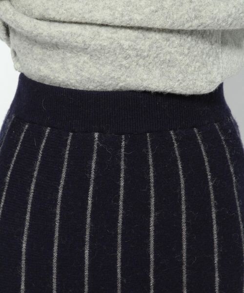 BARNYARDSTORM（バンヤードストーム）の「ストライプタイトスカート（スカート・グレー/ネイビー）」の19枚目の写真