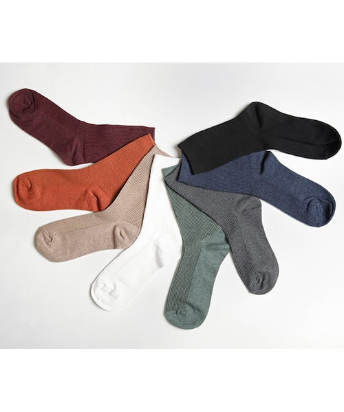 HOTPING（ホッピン）の「ディープカラーリブソックス（ソックス/靴下・レディース・ワイン/オレンジ/ベージュ/ホワイト/カーキ/チャコール/ネイビー/ブラック・フリーサイズ）」の3枚目の写真