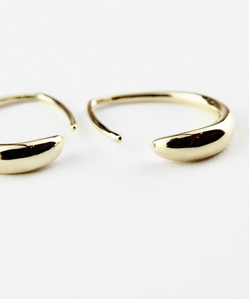 pinacoteca（ピナコテーカ）の「ピナコテーカ 708 シンプリー ゴールド フープ ピアス（ピアス（両耳用）・レディース・ゴールド・Free）」の5枚目の写真