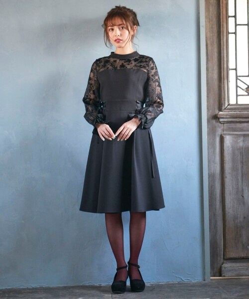MAJESTIC LEGON（マジェスティックレゴン）の「【予約商品】【WEB限定】キャンディースリーブドレス（ワンピース/ドレス・レディース・ブラック/ピンク・M）」の3枚目の写真