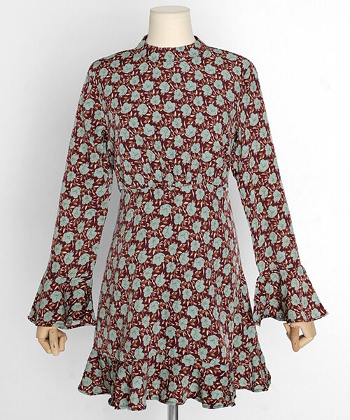 DHOLIC（ディーホリック）の「ラッフルヘムフローラルミニワンピース（ワンピース・レディース・ブラック/レッド・FREE）」の2枚目の写真