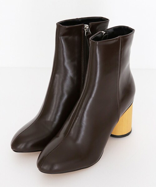 DHOLIC（ディーホリック）の「シリンダーヒールアンクルブーツ（ブーツ・レディース・ブラック/ブラウン/グリーン・225/230/235/240/245/250）」の2枚目の写真