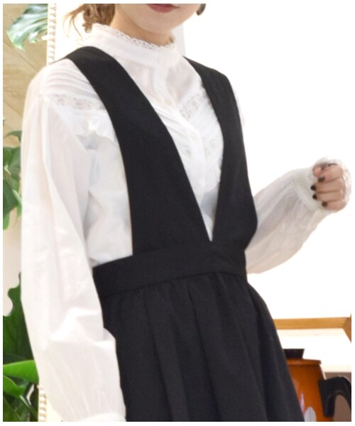 w closet（ダブルクローゼット）の「コットンツイルサロペットスカート（スカート・レディース・Dベージュ/ブラック・FREE）」の11枚目の写真