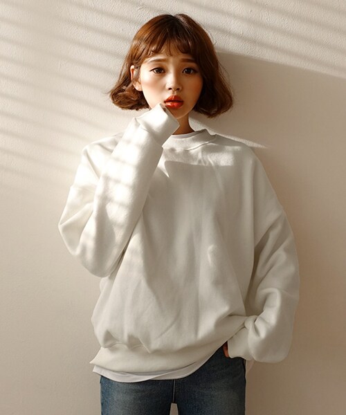 DHOLIC（ディーホリック）の「裏起毛サイドスリットスウェット（スウェット・レディース・ピンク/ホワイト/イエロー/グリーン/ブルー/オレンジ/ブラック/グレー・FREE）」の2枚目の写真