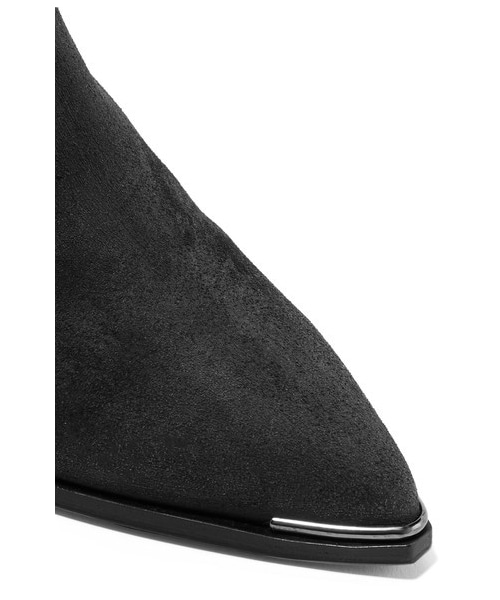 Acne Studios（アクネストゥディオズ）の「Acne Studios - Jensen Suede Ankle Boots - Black（ブーツ・レディース・Black・IT38/IT39/IT40/IT41/IT37/IT35/IT36）」の2枚目の写真