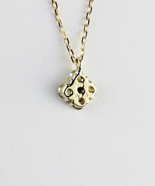 les desseins de DIEU（レデッサンドゥデュー）の「レ デッサン ドゥ デュー 964 フローラ サンク ダイヤモンド ネックレス 0.14ct（ネックレス・レディース・ゴールド・40cm）」の5枚目の写真