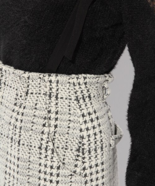 Heather（ヘザー）の「サスツキチェックタイトスカート（スカート・ホワイトベース/グレー系/ブラウン）」の12枚目の写真