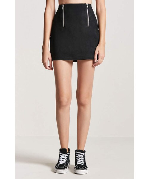 FOREVER 21(フォーエバー トゥエンティーワン)の「フェイクスエードフロントジッパーミニスカート(スカート・レディース・BLACK/TAN/GREY・S/M/L)」の2枚目の写真