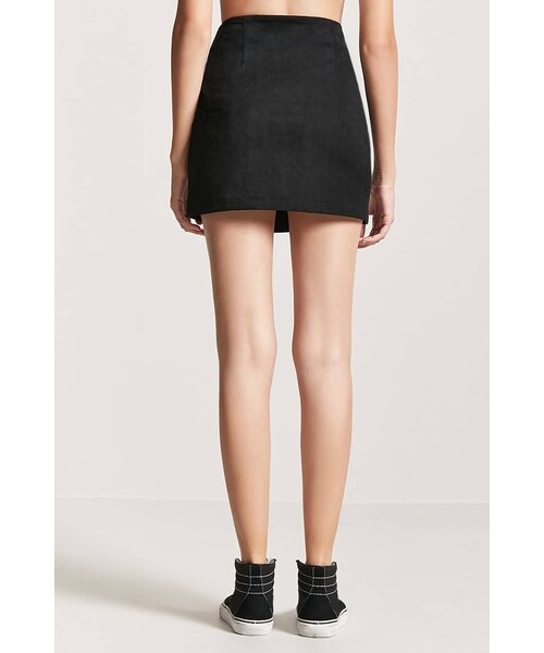 FOREVER 21(フォーエバー トゥエンティーワン)の「フェイクスエードフロントジッパーミニスカート(スカート・レディース・BLACK/TAN/GREY・S/M/L)」の4枚目の写真