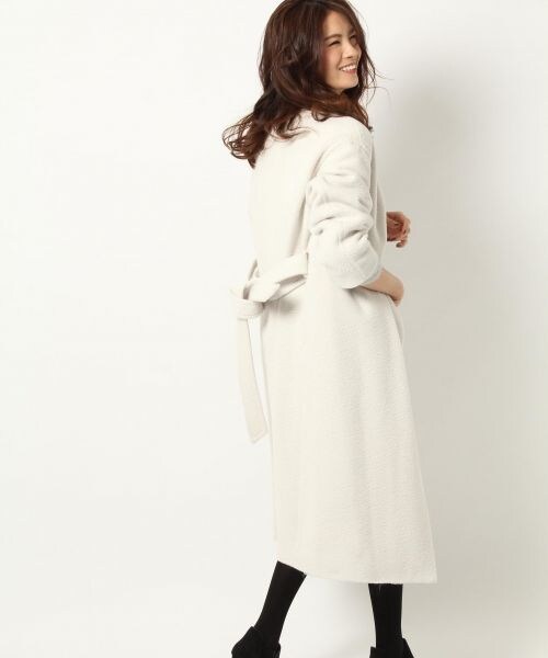 BABYLONE（バビロン）の「ＡＧメロンビーバーコート（ジャケット/アウター・ホワイト）」の9枚目の写真