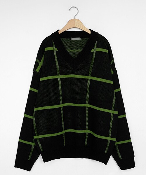 DHOLIC（ディーホリック）の「チェックパターンVネックニット（ニット/セーター・レディース・ブラウン/ブルー/ブラック/ホワイト/レッド・FREE）」の3枚目の写真