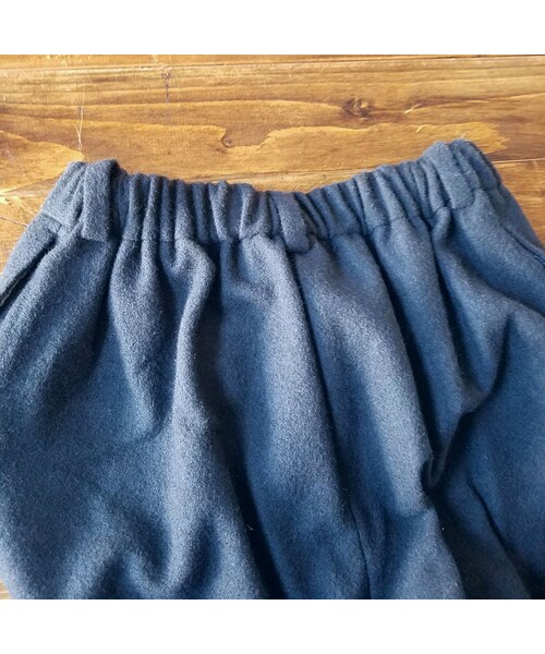 Handmade（ハンドメイド）の「ウールパンツ（その他パンツ・レディース・その他）」の4枚目の写真