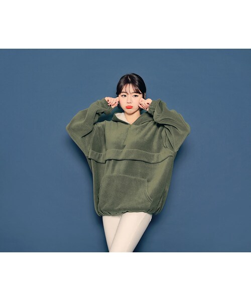 HOTPING（ホッピン）の「フロントポケットボアフードパーカー（その他トップス・レディース・ネイビー/ブラウン/グレー/ピンク/カーキ/ブラック・フリーサイズ(XS-XL)）」の5枚目の写真