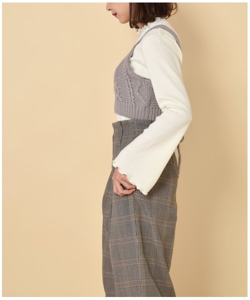 w closet（ダブルクローゼット）の「ケーブル編みビスチェ×インナーセット（トップス・レディース・キナリ/グレー/Mピンク/スミクロ・FREE）」の11枚目の写真
