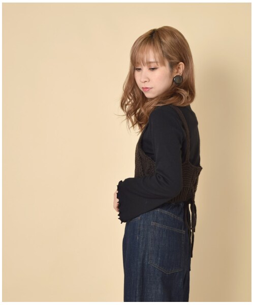 w closet（ダブルクローゼット）の「ケーブル編みビスチェ×インナーセット（トップス・レディース・キナリ/グレー/Mピンク/スミクロ・FREE）」の15枚目の写真