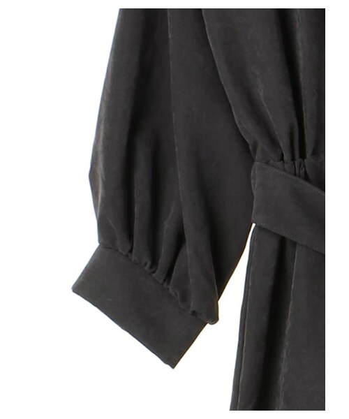 YECCA VECCA（イェッカヴェッカ）の「・カシュクールワンピース（ワンピース/ドレス・チャコールグレー/キャメル・F）」の6枚目の写真