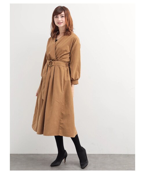 YECCA VECCA（イェッカヴェッカ）の「・カシュクールワンピース（ワンピース/ドレス・チャコールグレー/キャメル・F）」の2枚目の写真