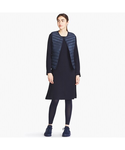 UNIQLO（ユニクロ）の「メリノブレンドワイドスリーブワンピース（ワンピース・レディース・BROWN 35/ORANGE 22/BLACK 09/NAVY 69/GRAY 04・XXL/XL/S/L/M）」の4枚目の写真