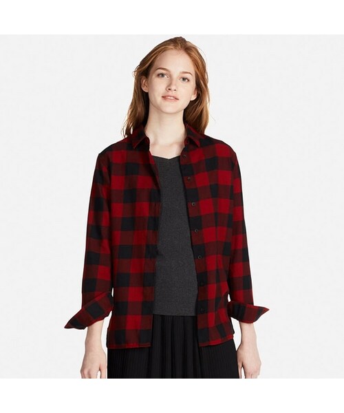 UNIQLO（ユニクロ）の「フランネルチェックシャツ（長袖）（シャツ/ブラウス・レディース・NAVY 69/RED 17・S/XL/M/L/XS）」の2枚目の写真