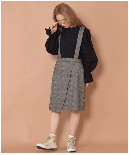 w closet（ダブルクローゼット）の「【S/S】異素材袖スワトー刺繍プルオーバー（トップス・レディース・オフホワイト/ピンク/サックス/ブラック・FREE）」の10枚目の写真