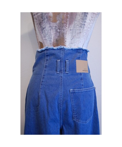 margaux（マルゴー）の「ハイウエストデニムパンツ（デニムパンツ・レディース・その他）」の2枚目の写真