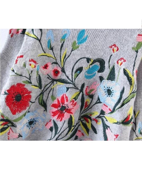 フラワー刺繍ニット  コーデ  プルオーバー セーター  グレー 花柄