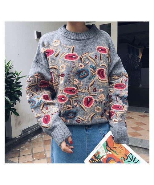 ZARA フラワー刺繍セーター　S