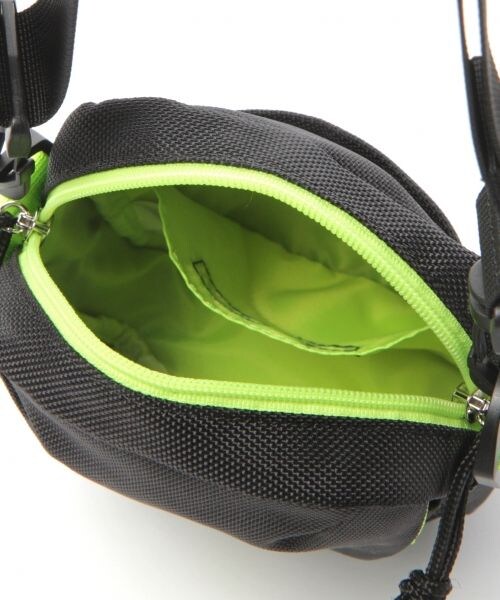 RAGEBLUE（レイジブルー）の「ミニショルダーポーチ（バッグ・ブラック/グレー/ネイビー）」の11枚目の写真