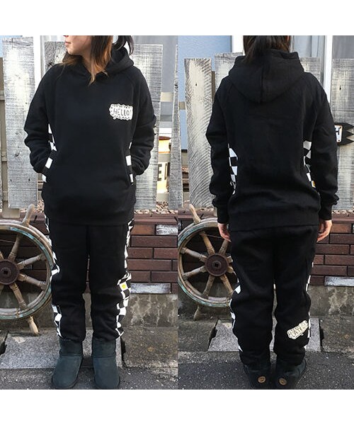 STORES.jp(ストアーズドットジェーピー)の「【セレクト加工】吹き出しワッペンチェッカーパーカー(パーカー・レディース・その他)」の2枚目の写真