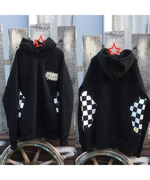 STORES.jp(ストアーズドットジェーピー)の「【セレクト加工】吹き出しワッペンチェッカーパーカー(パーカー・レディース・その他)」の1枚目の写真