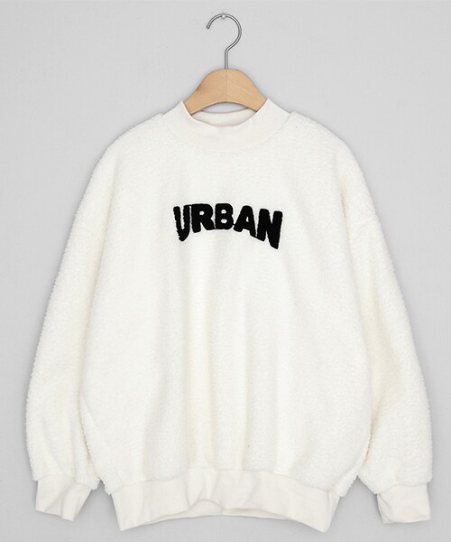 DHOLIC（ディーホリック）の「URBANボアスウェット（スウェット・レディース・ベージュ/ホワイト/ピンク/ブラック/ブルー・FREE）」の2枚目の写真