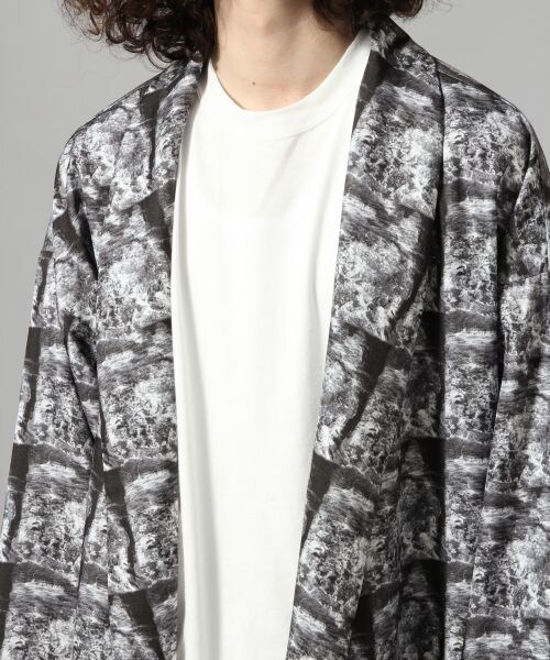 HARE（ハレ）の「ソウガラデザインガウン（ジャケット/アウター・ブラック/ブルー）」の7枚目の写真