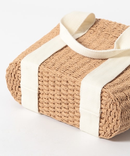 LOWRYS FARM（ローリーズファーム）の「★WEB先行予約アイテム★２ＷＡＹザツザイショルダー（バッグ・アイボリー/ベージュ/ブラウン）」の9枚目の写真