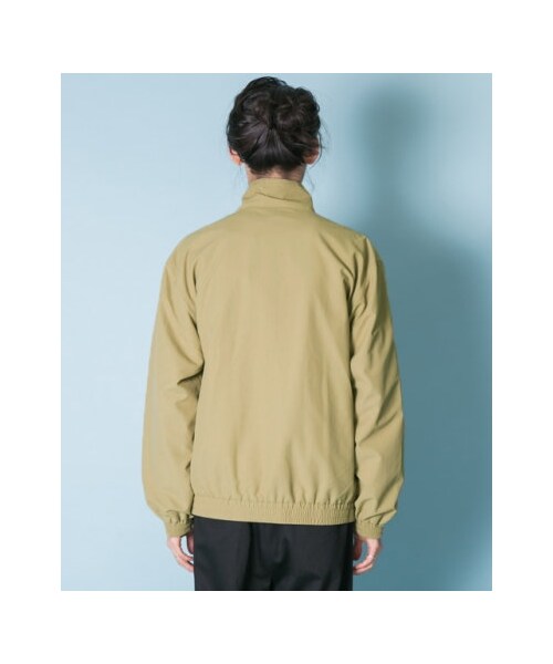 URBAN RESEARCH（アーバンリサーチ）の「【予約】Champion×URBAN RESEARCH 別注ナイロントラックジャケット（その他・メンズ・NAVY/BLACK/BEIGE・M/L/XL）」の13枚目の写真