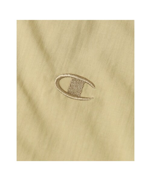 URBAN RESEARCH（アーバンリサーチ）の「【予約】Champion×URBAN RESEARCH 別注ナイロントラックジャケット（その他・メンズ・NAVY/BLACK/BEIGE・M/L/XL）」の22枚目の写真