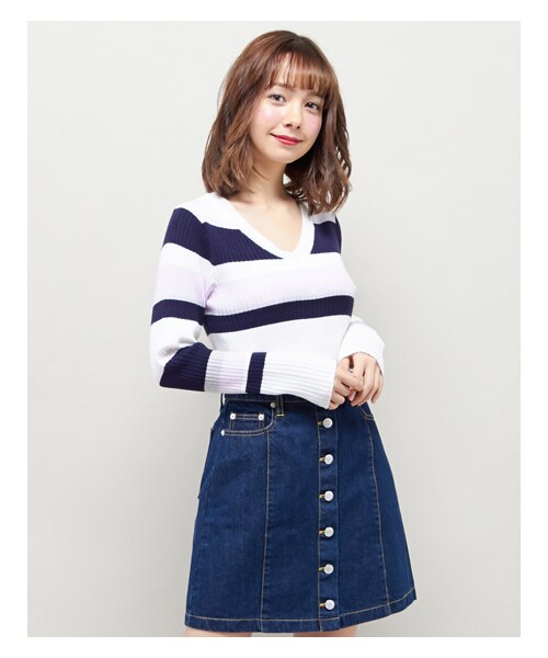 INGNI(イング)の「【春の新作】【WEB先行】マルチボーダーVネックニット/B(トップス・レディース・オフホワイト/ピンク/オフホワイト/コン/オフホワイト/ラベンダー・M)」の8枚目の写真