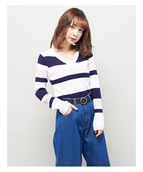 INGNI(イング)の「【春の新作】【WEB先行】マルチボーダーVネックニット/B(トップス・レディース・オフホワイト/ピンク/オフホワイト/コン/オフホワイト/ラベンダー・M)」の6枚目の写真
