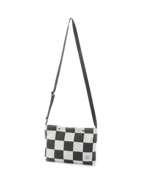 RAGEBLUE（レイジブルー）の「イージーサコッシュSS（バッグ・ブラック/ホワイト×ブラック/オレンジ/ライトグリーン/ネイビー×ホワイト）」の2枚目の写真