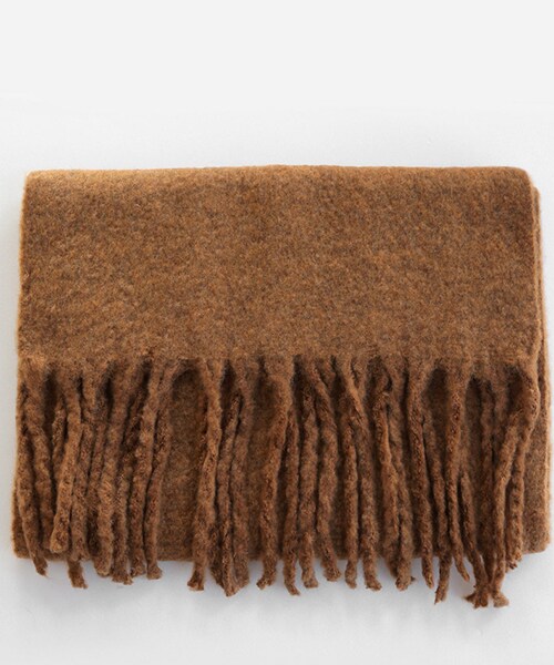 DHOLIC（ディーホリック）の「ビッグフリンジヘムマフラー（マフラー・レディース・グリーン/ブラック/レッド/ブラウン/グレー・ONE）」の4枚目の写真