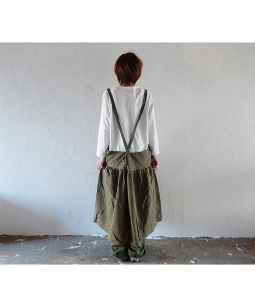 Handmade(ハンドメイド)の「COCOLO ワンピ-スエプロン(Cotton Linen : khaki)(エプロン・レディース・その他)」の3枚目の写真