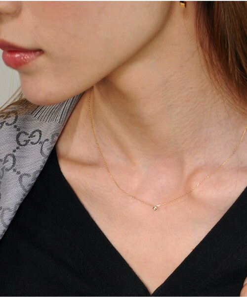 two ply（トゥープライ）の「トゥー プライ 141 プリンセスカット 一粒ダイヤモンド ネックレス（ネックレス・レディース・ゴールド・40cm）」の9枚目の写真
