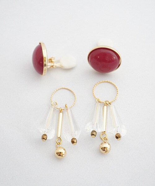 PAULOWNIA（ポロウニア）の「Kanna（ピアス（両耳用）・レディース・グリーン/ブルー/ベージュ/ブラック/レッド・Free）」の8枚目の写真