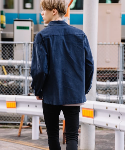LIDNM（リドム）の「コーデュロイミリタリーシャツアウター（シャツ/ブラウス・メンズ・ブルー・S,M,L）」の7枚目の写真