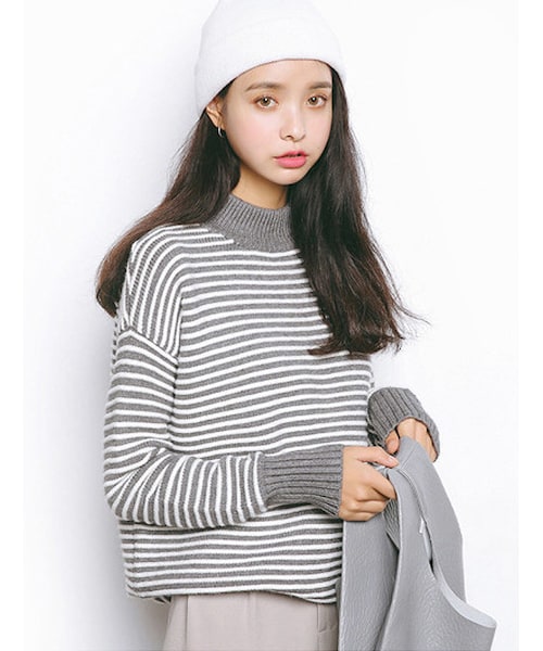bodurine(ボドゥリネ)の「ストライプ凸ニット *全3色*(ニット/セーター・レディース・블랙/핑크/그레이/그외・one size)」の2枚目の写真