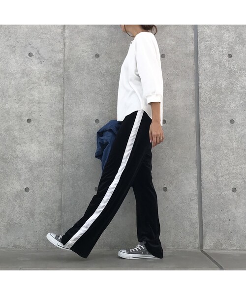 copine（コピン）の「ベロアラインワイドパンツ【クリックポスト対象商品】（その他パンツ・レディース・その他）」の4枚目の写真