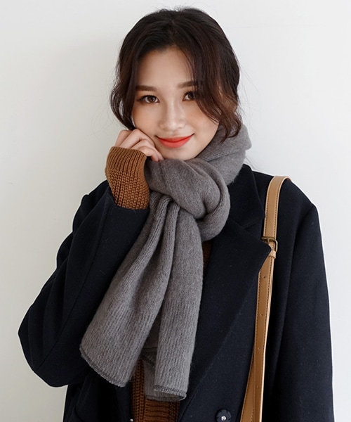 DHOLIC（ディーホリック）の「アクリルニットマフラー（マフラー・レディース・ホワイト/ブルー/ベージュ/ブラウン/グレー/ブラック/その他/ピンク・FREE）」の4枚目の写真