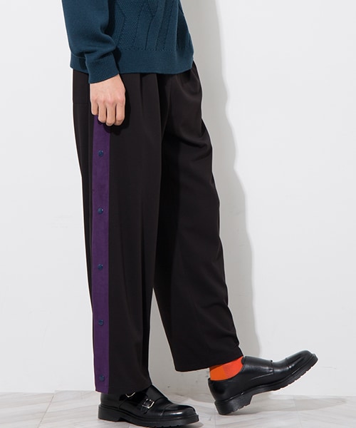 SHAREEF（シャリーフ）の「サイドスナップワイドスラックス