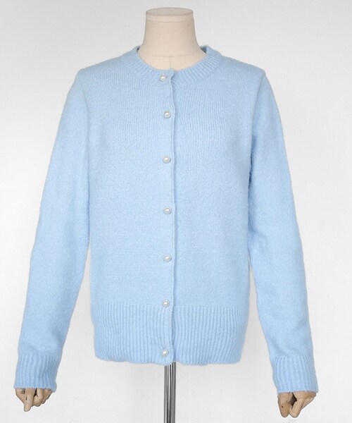 DHOLIC（ディーホリック）の「パールボタンラウンドカーディガン（カーディガン/ボレロ・レディース・ブラック/ホワイト/グレー/ブルー・FREE）」の4枚目の写真