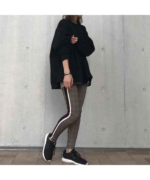 copine(コピン)の「ユニセックス★ゆる可愛いビッグシルエットスウェット(2color)(スウェット・レディース・その他)」の12枚目の写真